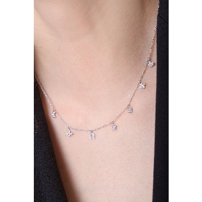 Collier diamants en or blanc 18k avec sept pendentifs fantaisie 