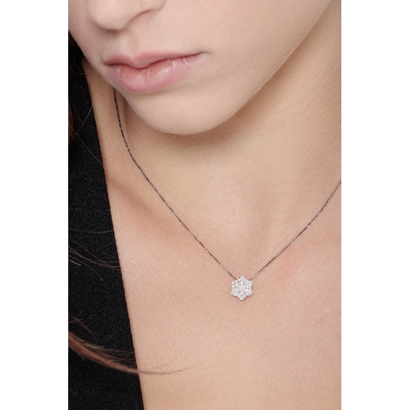 Collier fluer Or Blanc 18k avec pendentif halo et diamant