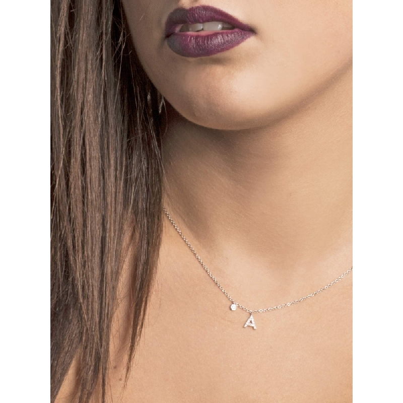 Collier lettre A personnalisable or blanc et diamants Collier lettre A personnalisable or blanc et diamants