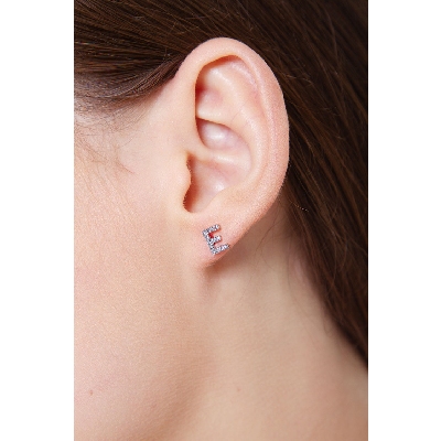 Boucle d'oreille lettre  E  en diamants et or blanc 750