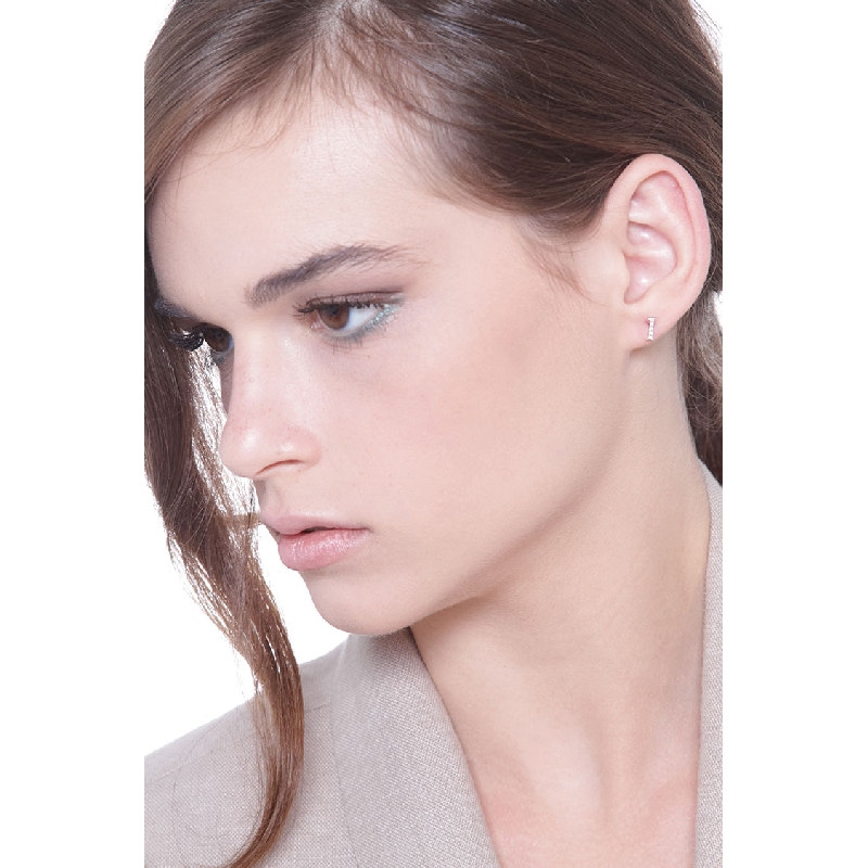 Boucle d'oreille personnalisée lettre I en diamants Boucle d'oreille personnalisée lettre I en diamants