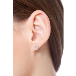 Boucle d'oreille personnalisée lettre O en diamants 2