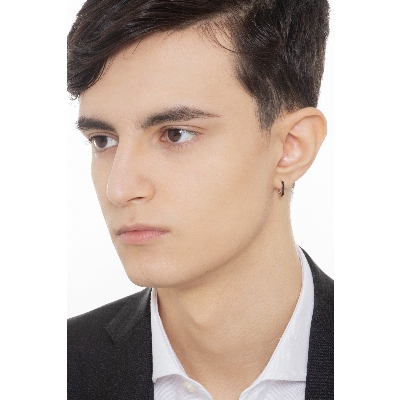 Créole mono en or blanc 750 avec diamants noirs