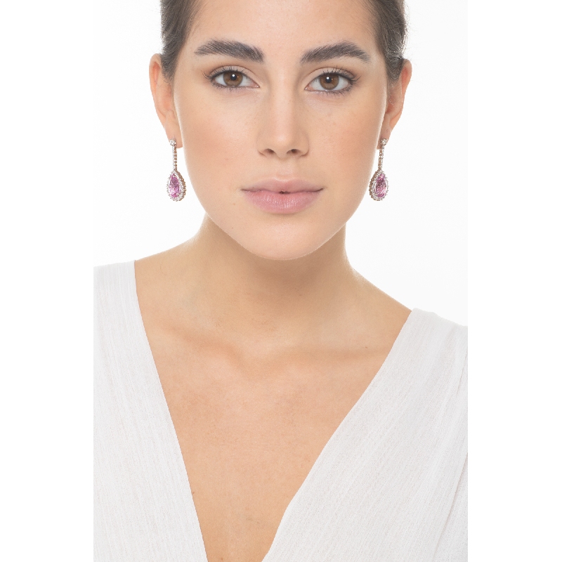 Boucles d’oreilles en or blanc 18k avec saphirs roses en forme de goutte d’environ 15x10 mm et diamants Boucles d’oreilles en or blanc 18k avec saphirs roses en forme de goutte d’environ 15x10 mm et diamants