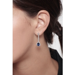 Boucles d’oreilles Or Blanc 18k avec saphirs bleus poire et diamants 2
