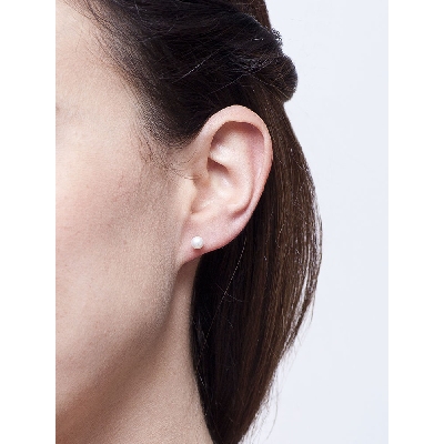 Boucles d’oreilles en or blanc 18 carats avec perles de culture naturelles 4,5 mm