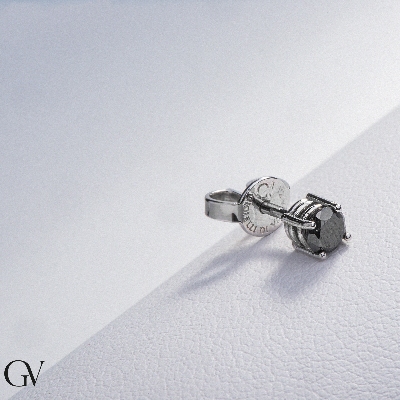 Boucle d'oreille individuelle en or blanc 18ct à griffes avec diamant noir 