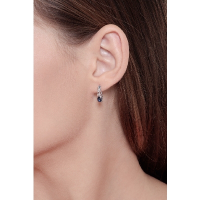 Boucles d’oreilles en or blanc 750 avec saphirs ovales et diamants