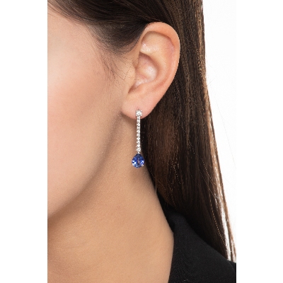 Boucles d’oreilles Or 18k avec saphirs bleus et diamants