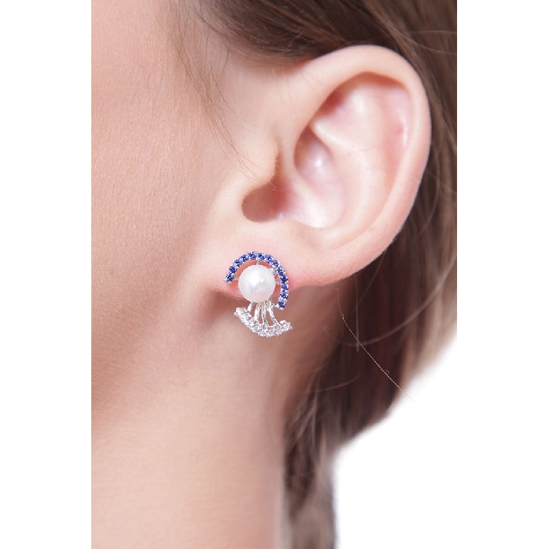 Boucles d’oreilles en or blanc 18K avec perles et saphirs bleus Boucles d’oreilles en or blanc 18K avec perles et saphirs bleus