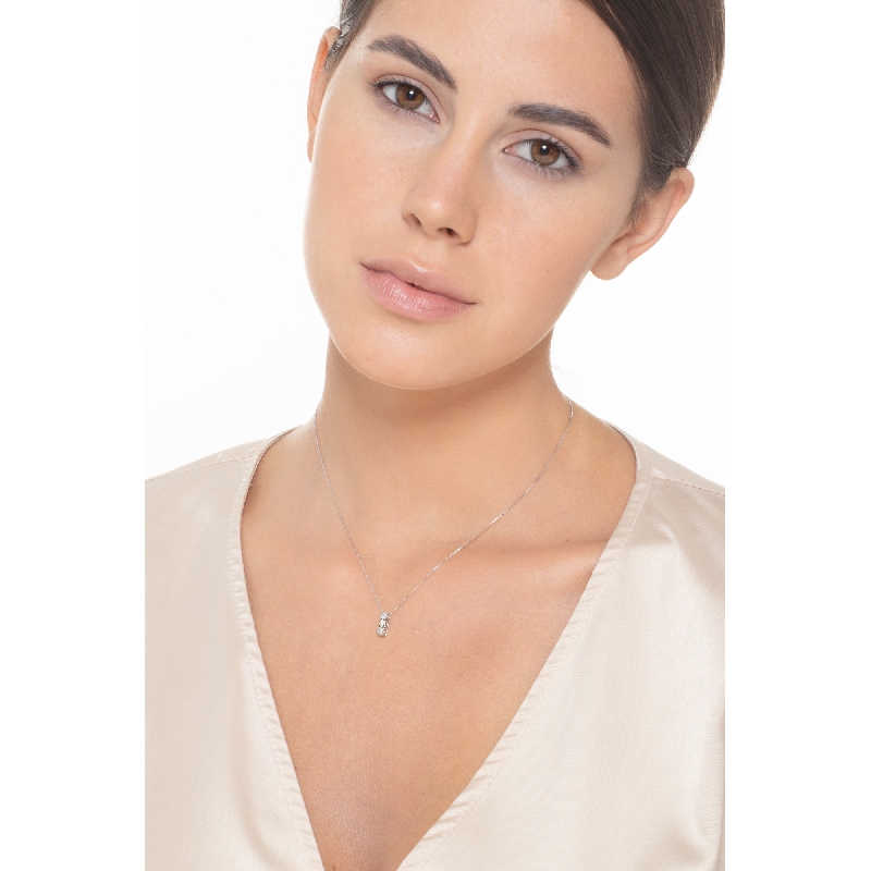Collier en or blanc 18k trilogie de diamants Collier en or blanc 18k trilogie de diamants