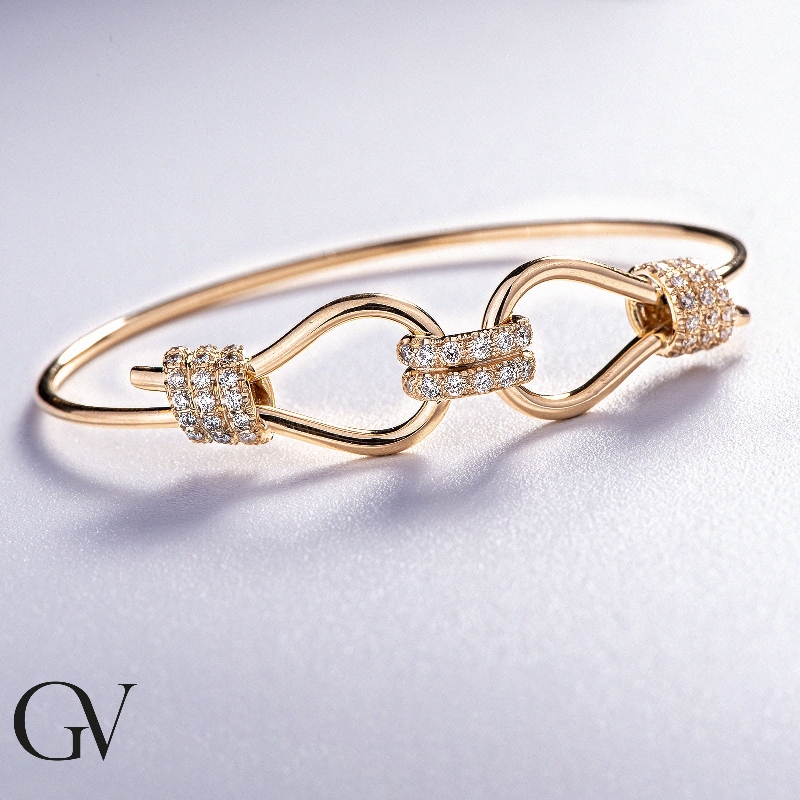 Bracelet rigide en or jaune 18K nœuds et diamant Bracelet rigide en or jaune 18K nœuds et diamant