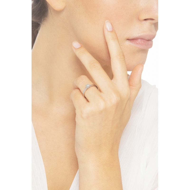 Bague solitaire diamant 0,50 ct or blanc 18k