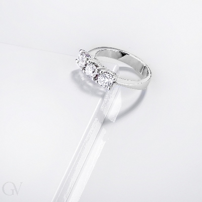 Bague Trilogy femme en or blanc 18K avec diamants CT 1.20