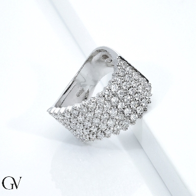 Bague bandeau or blanc 18k avec diamants