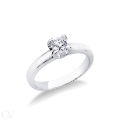 Monture solitaire linéaire à quatre griffes. 2