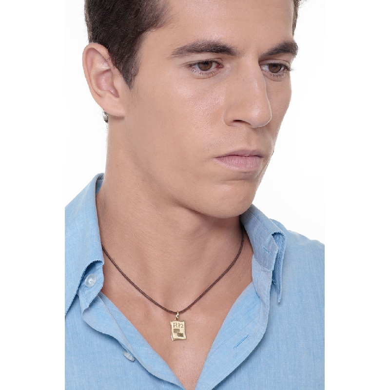 Médaille parchemin  en or jaune 18k RH 