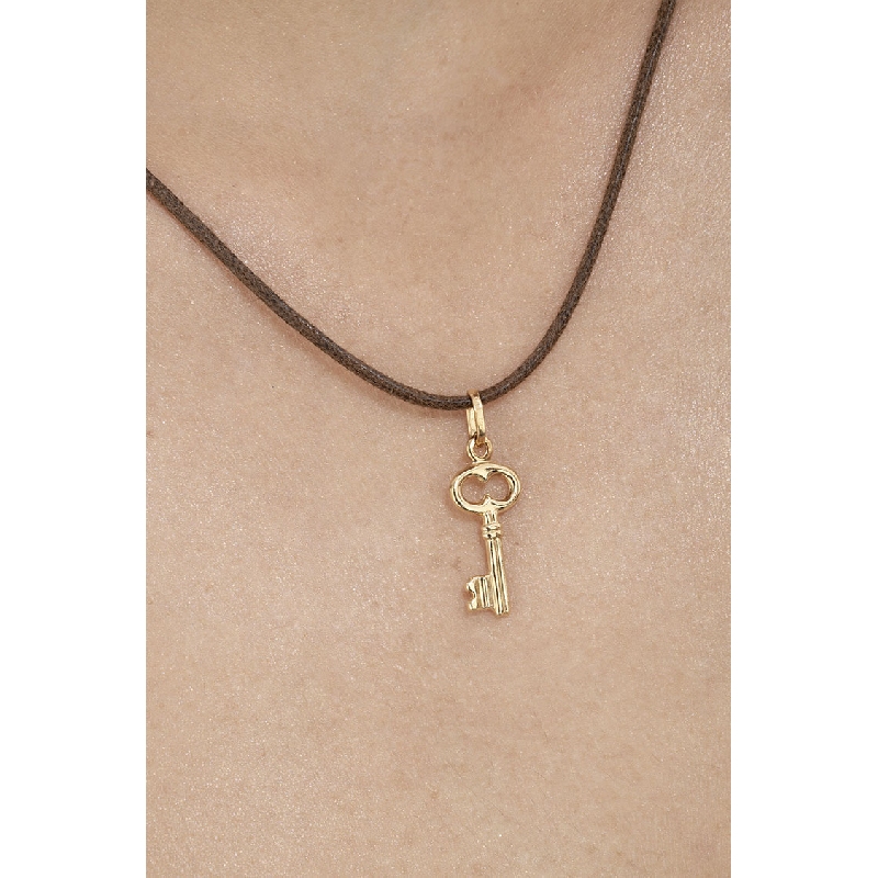 Pendentif Clé en or jaune 18k