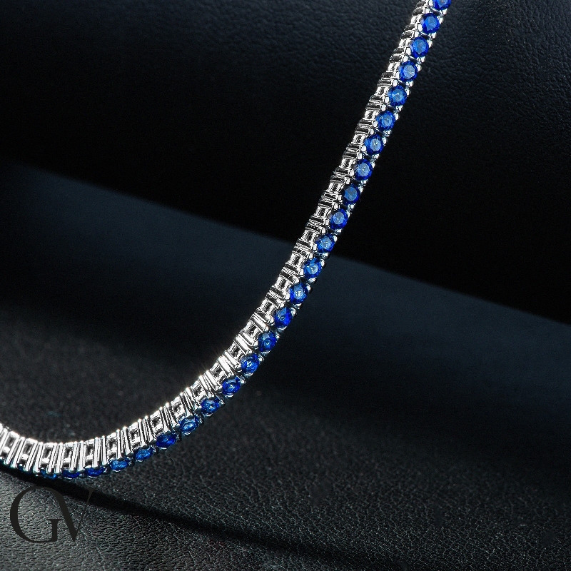 Bracelet Tennis en or blanc 18k avec saphirs bleus Bracelet Tennis en or blanc 18k avec saphirs bleus
