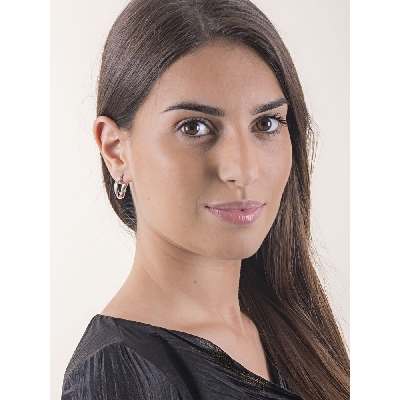 Boucles d'oreilles ovales en or blanc 18k