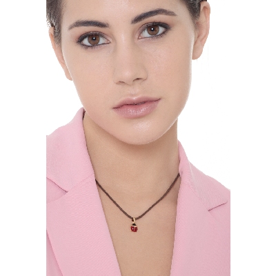 Pendentif coccinelle en or jaune 18k , 1 cm