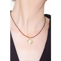 Médaille sacrée de baptême en or jaune 18k 2