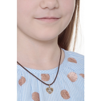 Pendentif cœur en or jaune avec petit ange en or blanc