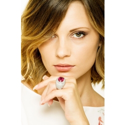 Bague rubis or blanc 18K et pavé de diamants 2