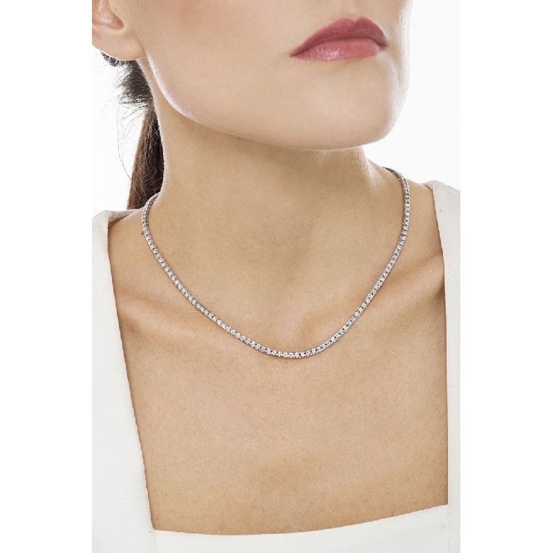 Collier rivière en or blanc 18k avec diamants blancs Collier rivière en or blanc 18k avec diamants blancs