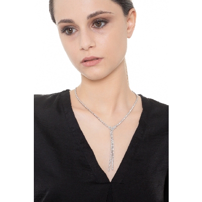 Collier en or blanc 18k à cascade de diamants