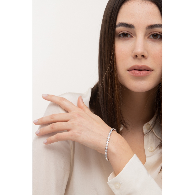  Bracelet Tennis en Or Blanc 18k serti de diamants ronds