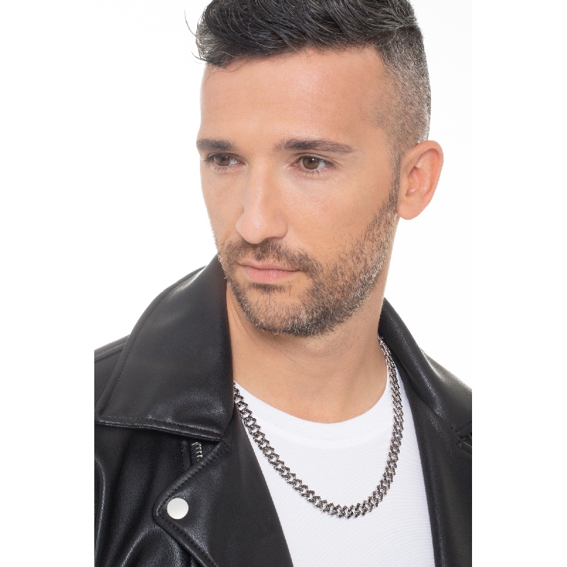 Collier en maille gourmette en or blanc 18 carats avec des diamants noirs. Extrémités brunies.