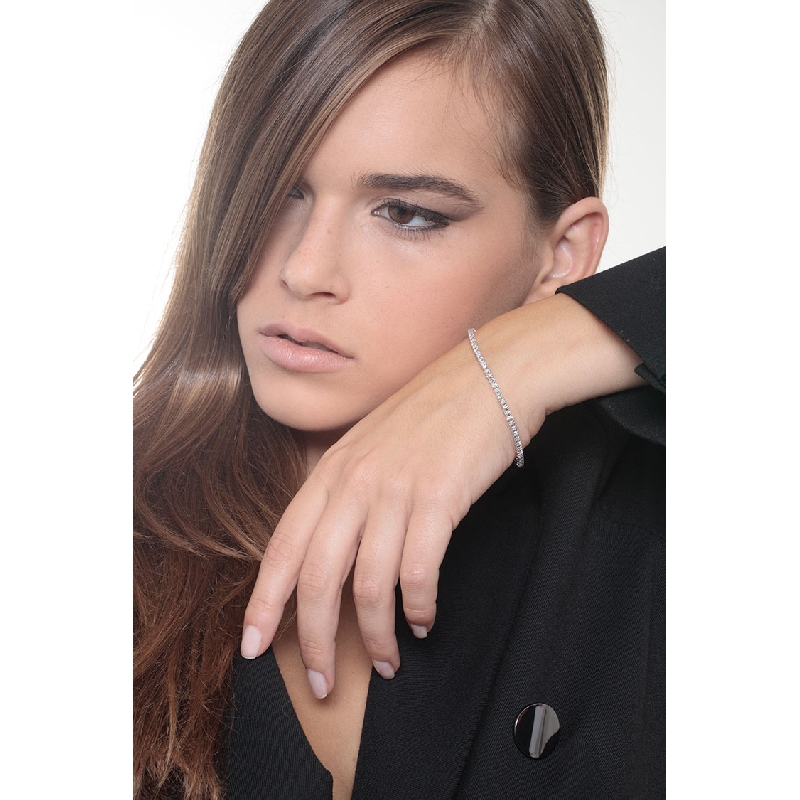 Bracelet rivière de diamants or blanc 750  Bracelet rivière de diamants or blanc 750