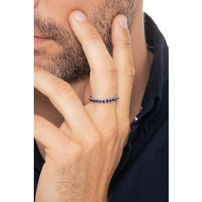 Bague d’éternité saphir bleu à tour complet en or blanc 18k