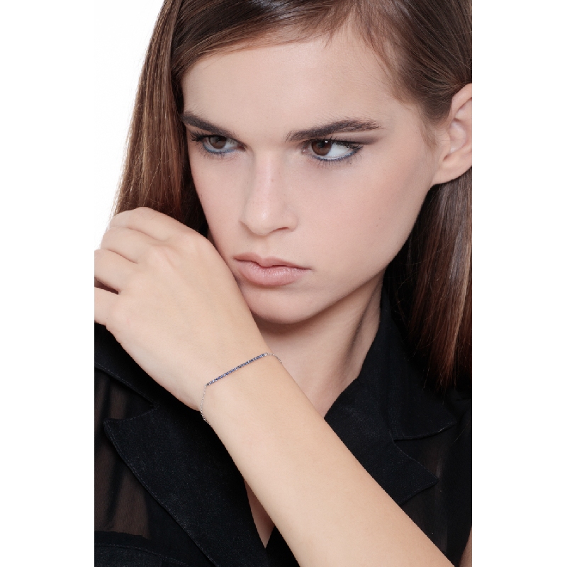 Bracelet barrette à griffes brunies avec saphirs bleu et or blanc 18k  Bracelet barrette à griffes brunies avec saphirs bleu et or blanc 18k