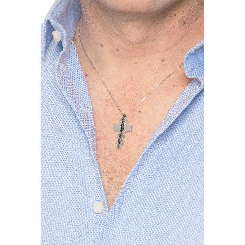 Collier avec croix pour homme en or blanc 18ct et diamants noirs Collier avec croix pour homme en or blanc 18ct et diamants noirs