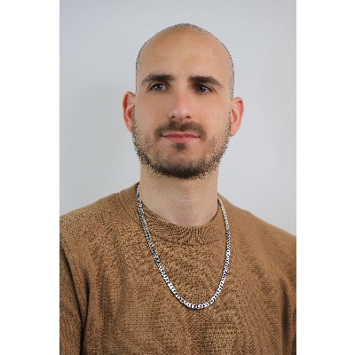 Collier en or blanc 18k à mailles gourmette