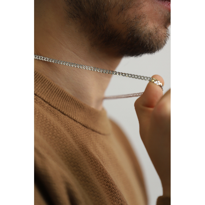 Chaîne à mailles gourmette en or blanc 18k