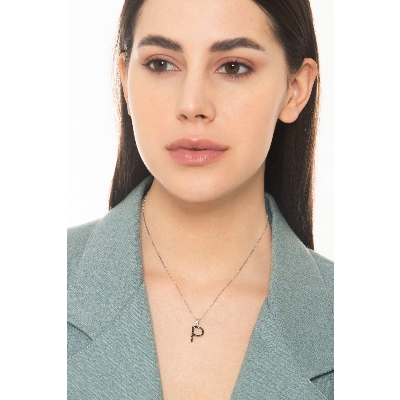 Collier pendentif lettre P or blanc et diamants noir