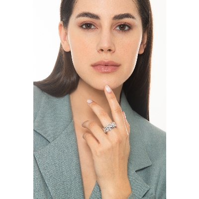 Bague à jonc ajouré en or blanc 18k avec diamants