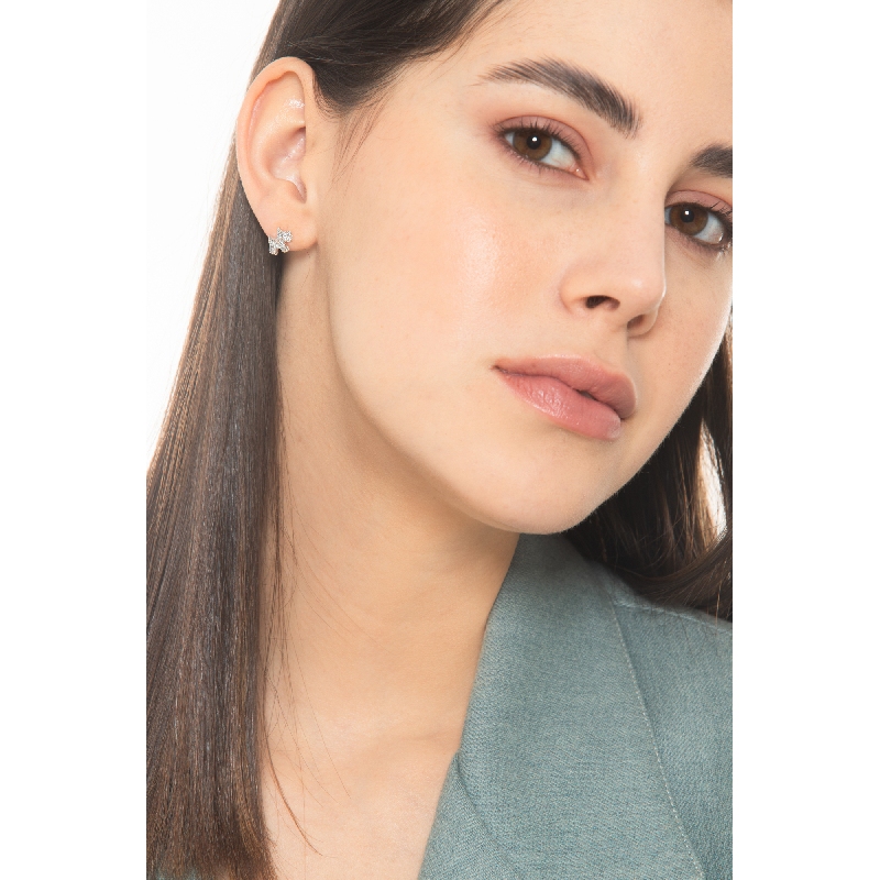Boucles d’oreilles en or blanc 18k et zircons de chien