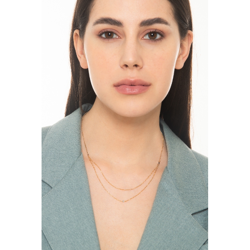 Collier en or jaune 18k à double fil Collier en or jaune 18k à double fil