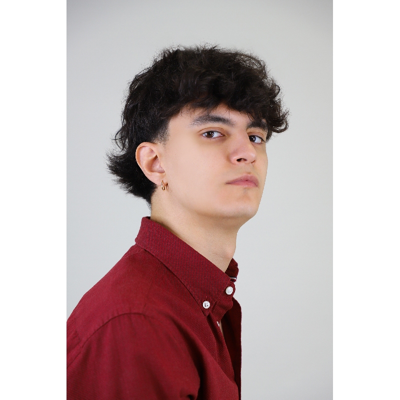 Créoles en or jaune 18k d’un diamètre 1,40 cm