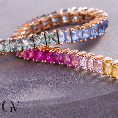 Bracelet tennis d'or rose 18k avec saphirs multicolores