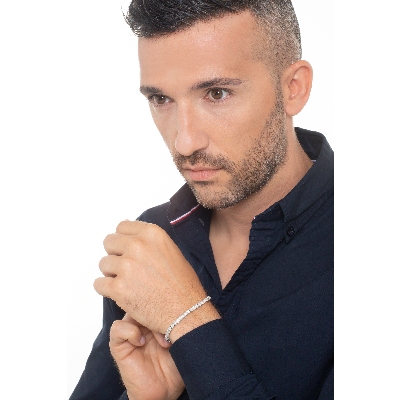 Bracelet tennis en or blanc 18k et diamants