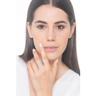 Bague Graduée en or blanc 18k et diamants