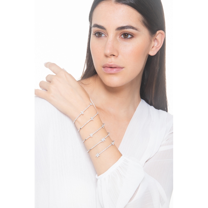 Bracelet à ressort en or blanc 18 carats avec diamants Bracelet à ressort en or blanc 18 carats avec diamants