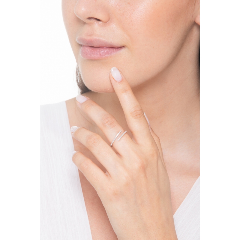 Bague Toi et Moi en or blanc 18 carats avec diamants Bague Toi et Moi en or blanc 18 carats avec diamants