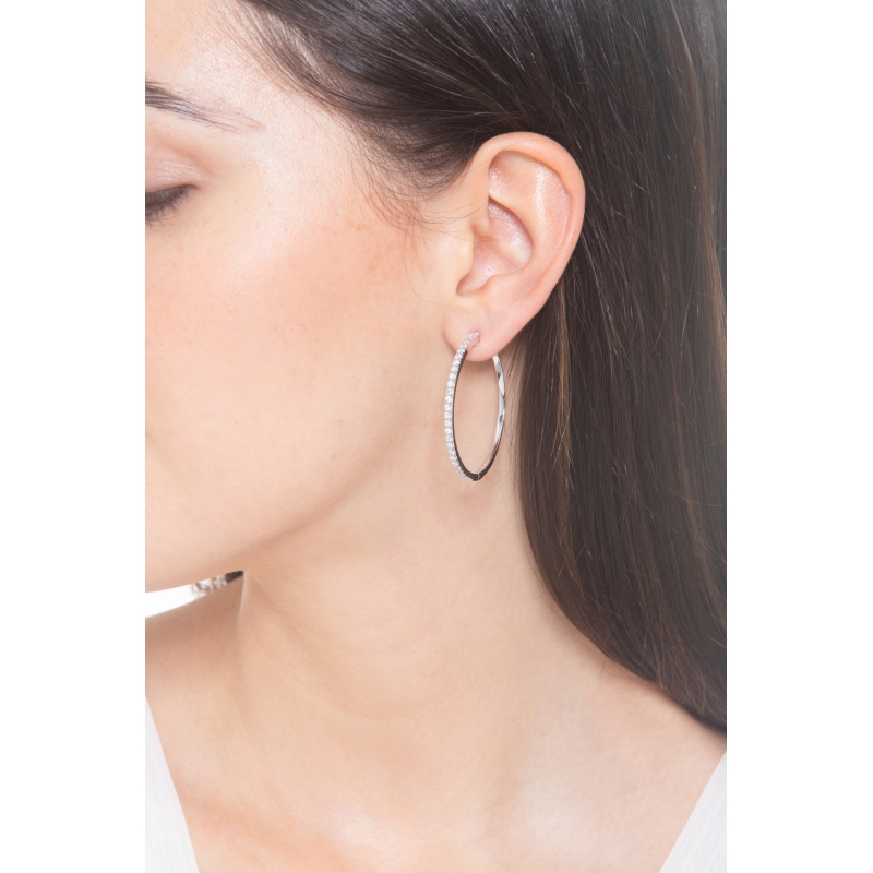 Grandes créoles diamants or blanc 18k   Grandes créoles diamants or blanc 18k