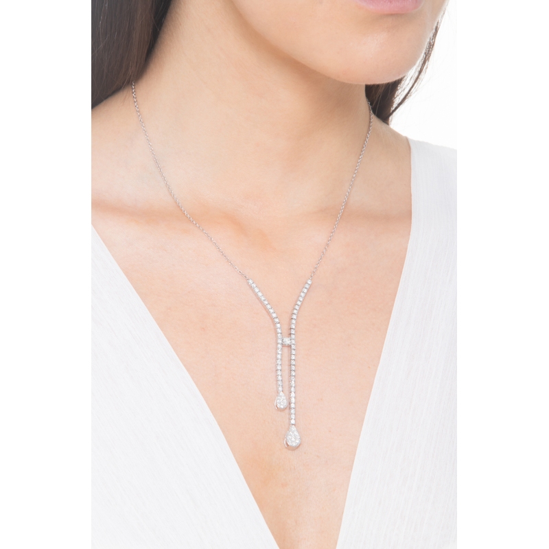 Collier design en or blanc 18 carats Collier design en or blanc 18 carats